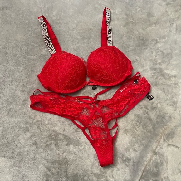 New! Victoria’s Secret Very Sexy Red Push Up Bra & Panty Set 10376 - Picture 3 of 10